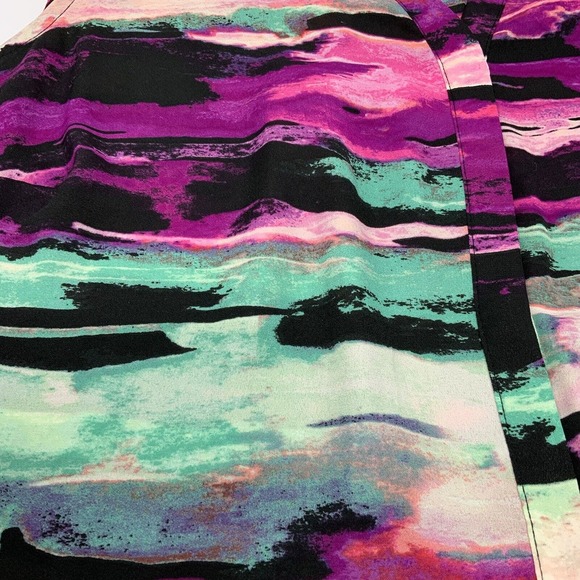 Apt 9 Women's Size 1X Blouse Sleeveless Lightweight V-Neck Color Splash Stripe - Picture 6 of 12